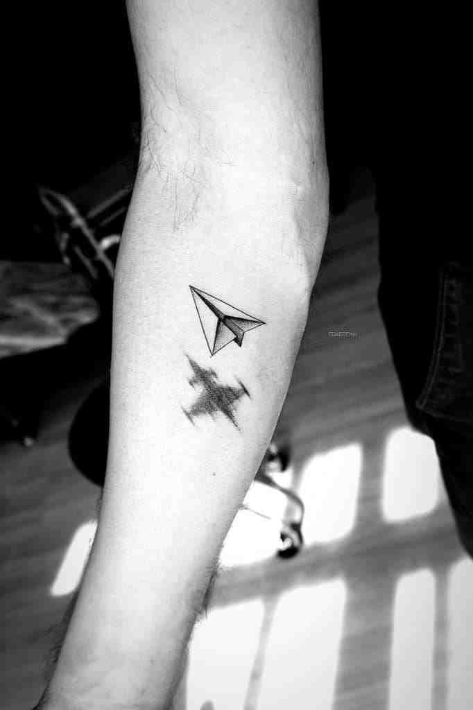 Can you fly with a fresh tattoo?
