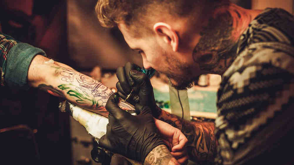 What's a proper tip for a $800 tattoo?