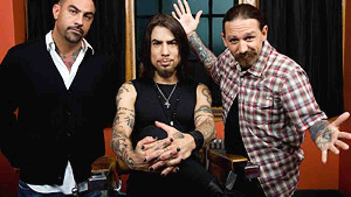 How good a guitarist is Dave Navarro?