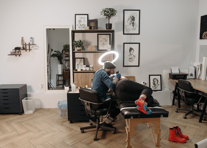 Immersive Tattoo Parlor Experience: Where Art and Expression Come to Life
